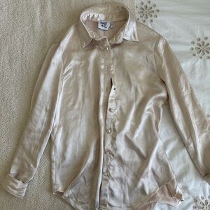 Princess Polly satin light pink button down